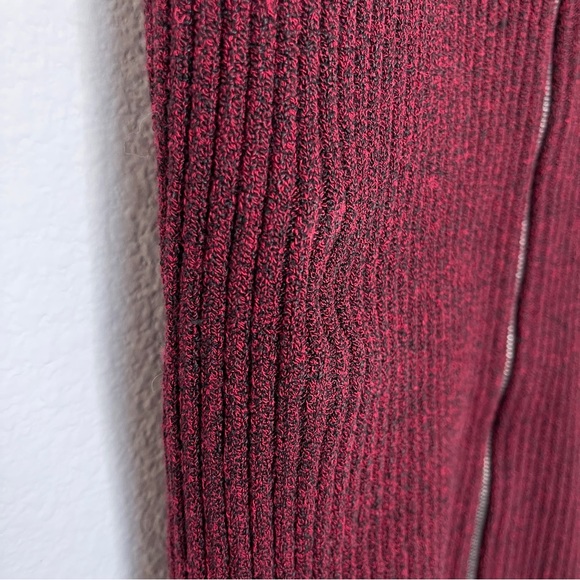 THEORY Ornita Knit Midi Skirt - Size XS/P - Burgandy Color - Pencil Skirt - Picture 4 of 6